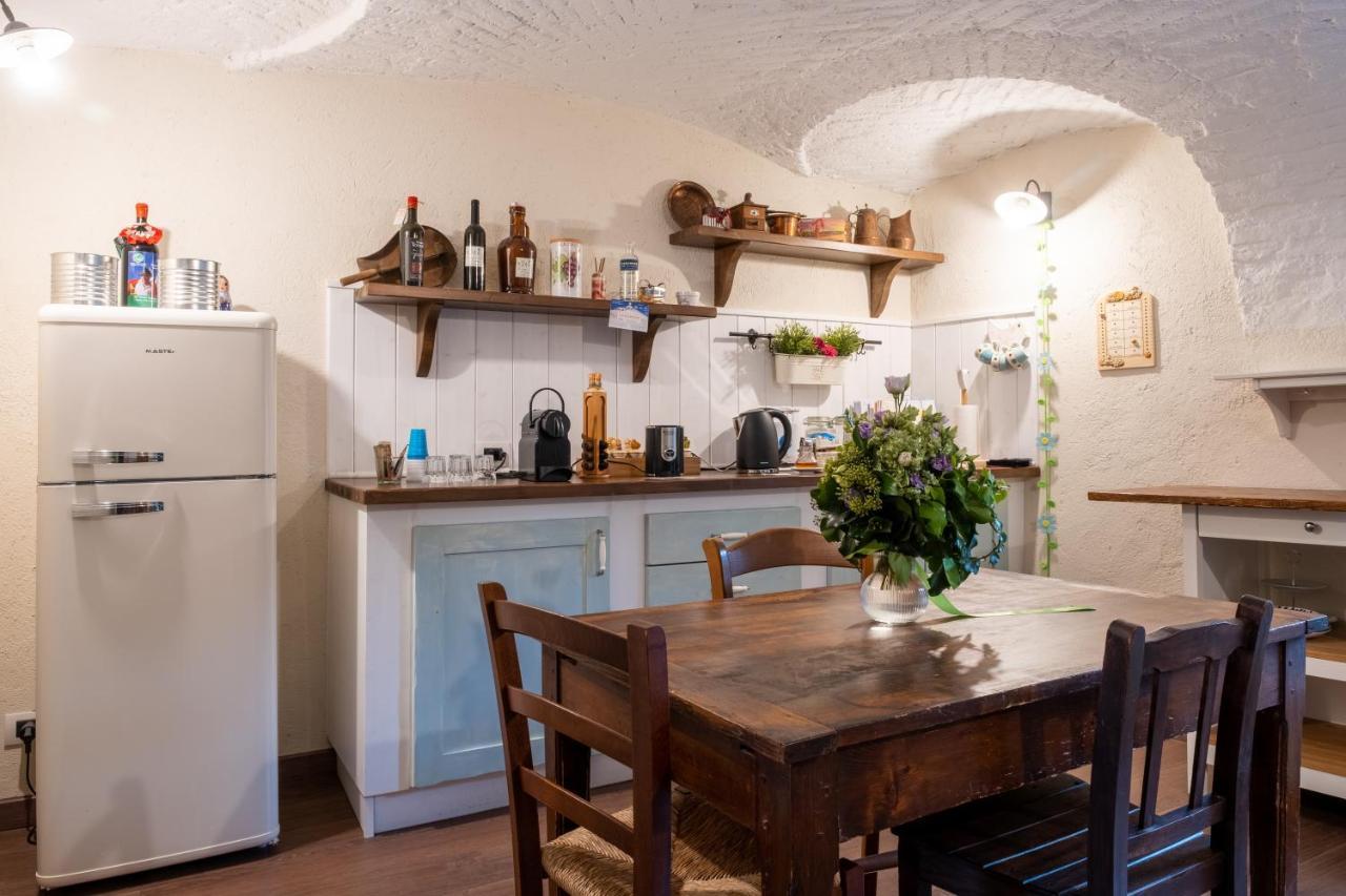 B&B Il Cortile 비엘라 외부 사진